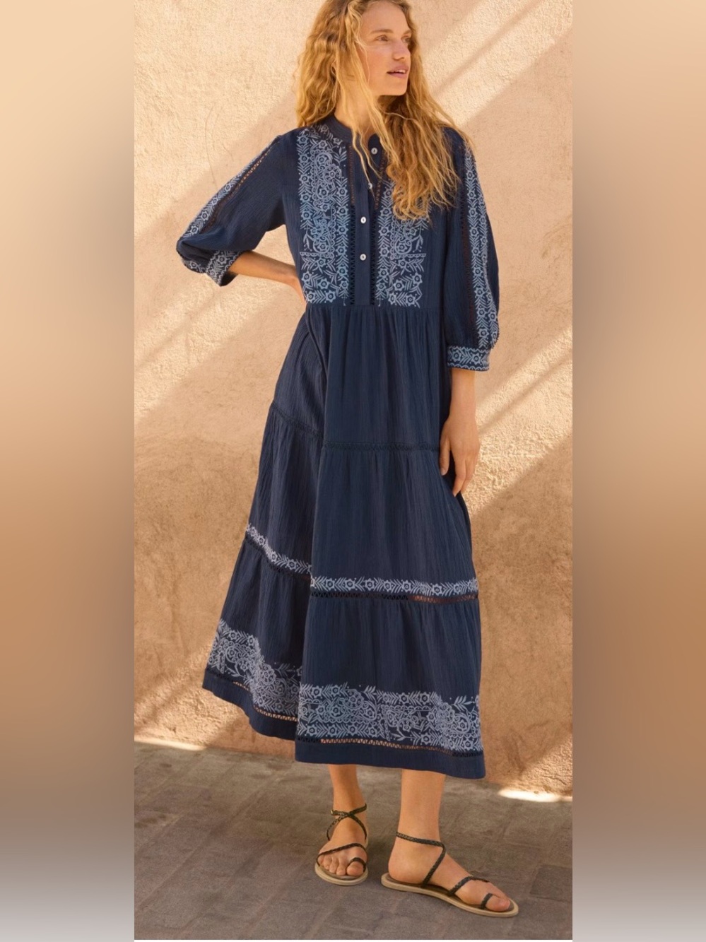 NWT Wrap London Embroidered
Crinkle Cotton & Linen Dress 6 - Picture 11 of 15